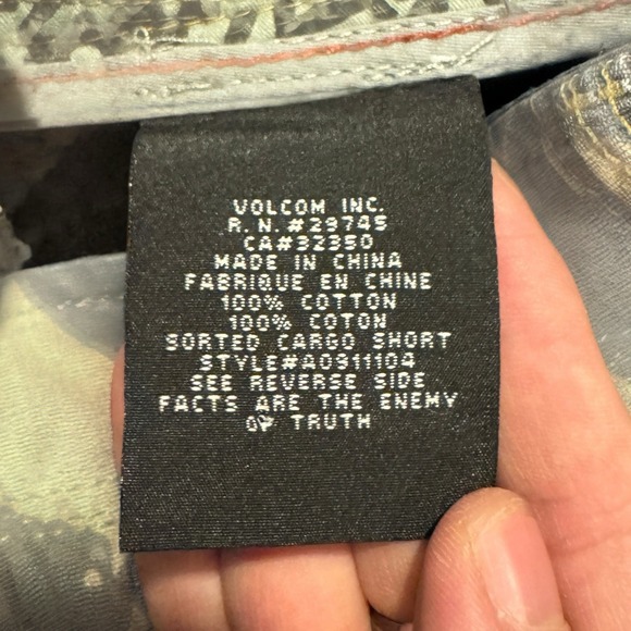 VTG Volcom Scout Cargo Shorts Men 36 Chocolate Chip Camo Military Army Gorpcore - Picture 4 of 6